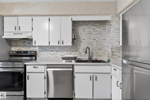 Kitchen - 13445 40 Street Nw, Edmonton, AB 