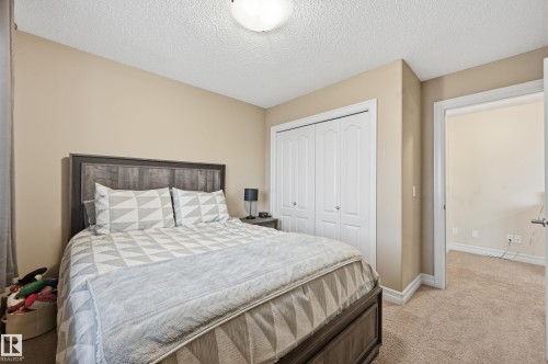 49 Navajo Ln, Fort Saskatchewan, AB 