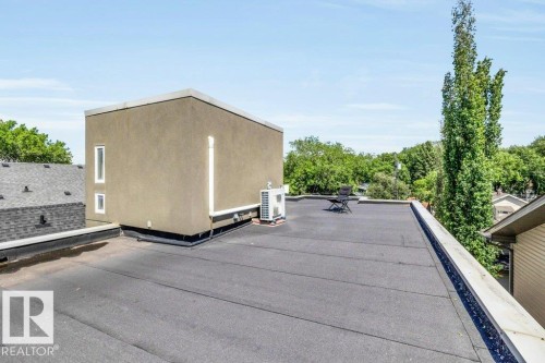 11339 67 Street, Edmonton, AB 