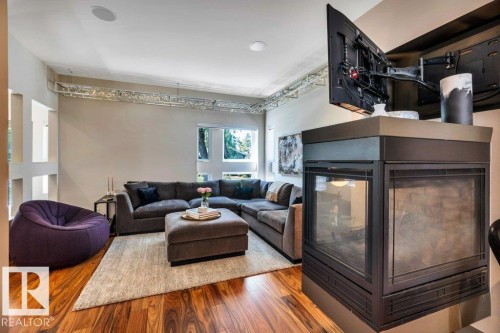 11339 67 Street, Edmonton, AB 
