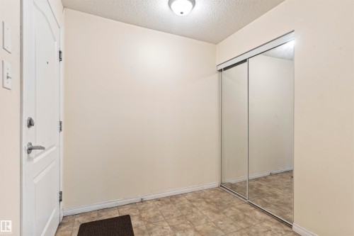 117 111 Edwards Drive, Edmonton, AB - Indoor Photo Showing Other Room