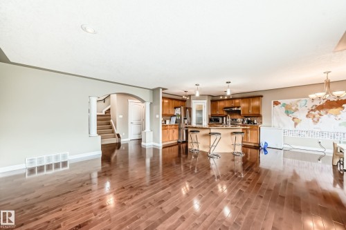 Living room - 5308 164 Avenue, Edmonton, AB 