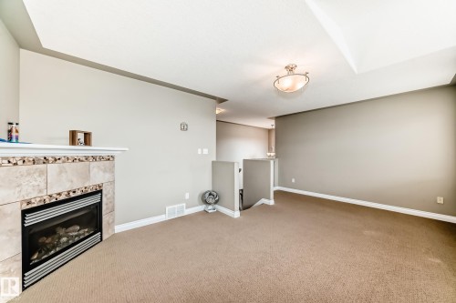 Living room - 5308 164 Avenue, Edmonton, AB 