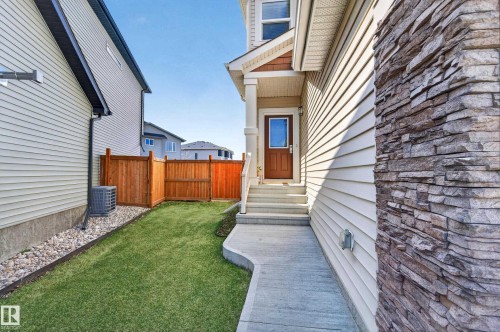 934 Berg Place, Leduc, AB 