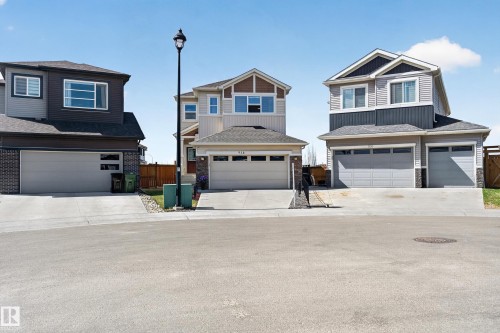934 Berg Place, Leduc, AB 
