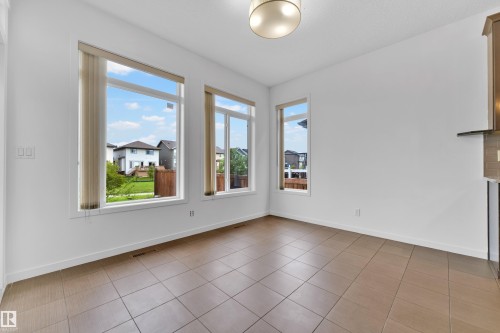 Empty room - 5432 20 Avenue, Edmonton, AB 