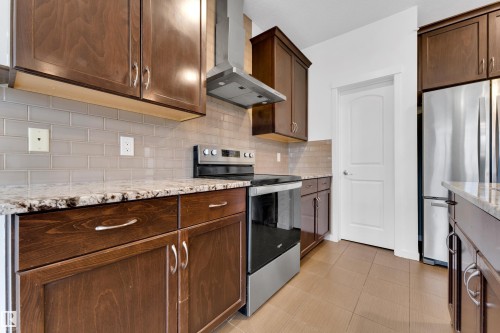 Kitchen - 5432 20 Avenue, Edmonton, AB 