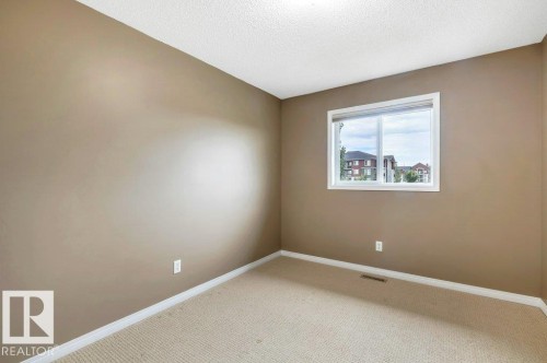 7685 Schmid Crescent, Edmonton, AB 