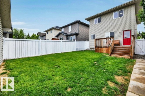 7685 Schmid Crescent, Edmonton, AB 