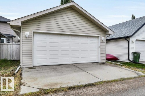 7685 Schmid Crescent, Edmonton, AB 