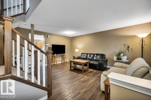 7685 Schmid Crescent, Edmonton, AB 