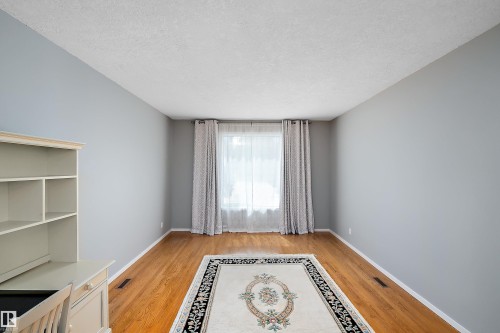 10952 34A Avenue, Edmonton, AB 