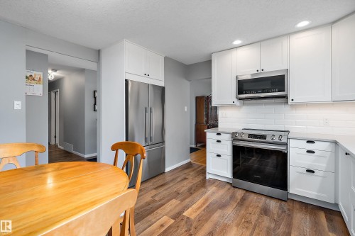 10952 34A Avenue, Edmonton, AB 
