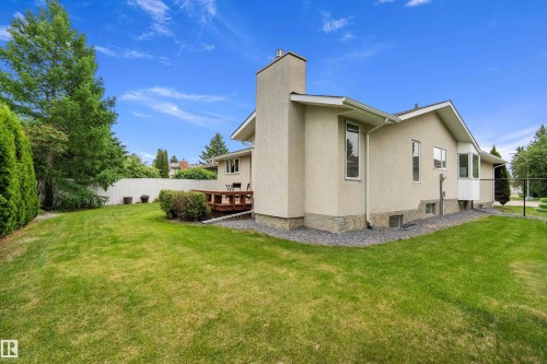 10952 34A Avenue, Edmonton, AB 