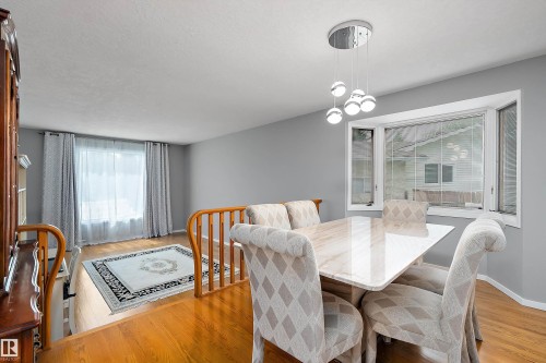 10952 34A Avenue, Edmonton, AB 