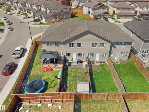 9055 Cooper Link Link, Edmonton, AB 
