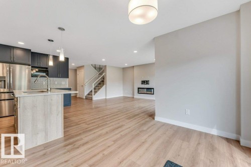 403 35 Avenue, Edmonton, AB 