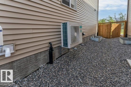 403 35 Avenue, Edmonton, AB 