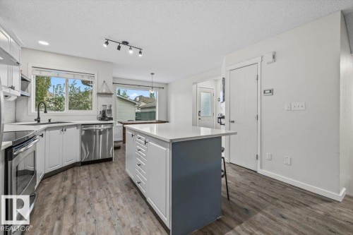 12122 17 Avenue, Edmonton, AB - Indoor Photo Showing Kitchen With Stainless Steel Kitchen With Upgraded Kitchen