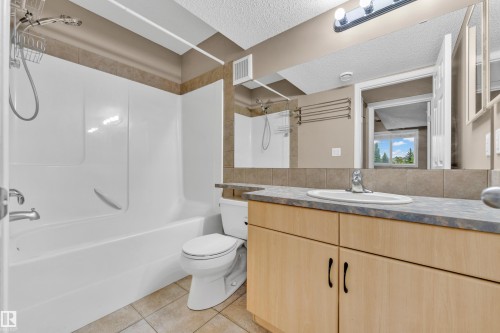 Bathroom - 1328 80 Street, Edmonton, AB 