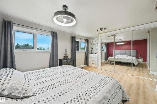 13427 111 Street, Edmonton, AB 