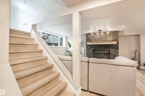 13427 111 Street, Edmonton, AB 