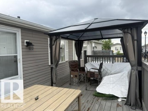 221 Oak Wood Drive, Edmonton, AB 