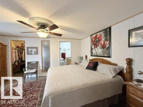 221 Oak Wood Drive, Edmonton, AB 