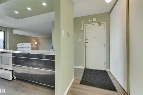 1003 10155 114 Street, Edmonton, AB 