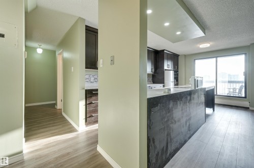 1003 10155 114 Street, Edmonton, AB 