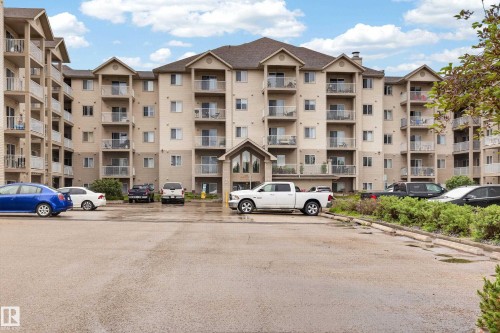 321 7511 171 Street  Edmonton, AB T5T 6S7