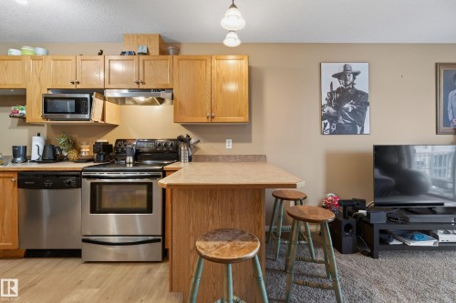 321 7511 171 Street, Edmonton, AB 