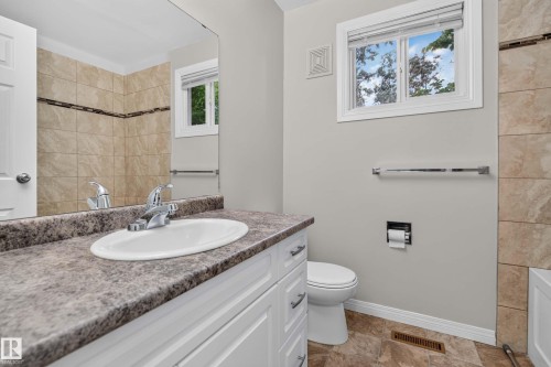 117 Habitat Crescent, Edmonton, AB 