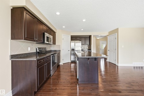 9645 Simpson Place, Edmonton, AB 