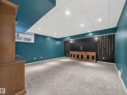 205 Sheppard Court, Edmonton, AB 