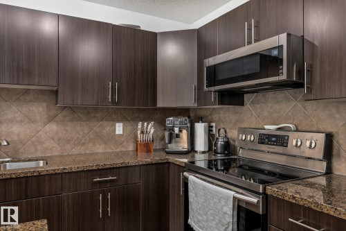 4912 213 Street, Edmonton, AB 