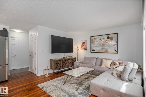 4912 213 Street, Edmonton, AB 