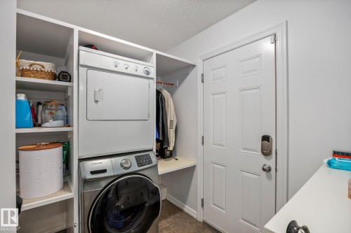 4912 213 Street, Edmonton, AB 