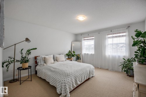 4912 213 Street, Edmonton, AB 