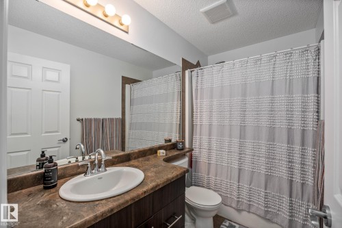 4912 213 Street, Edmonton, AB 