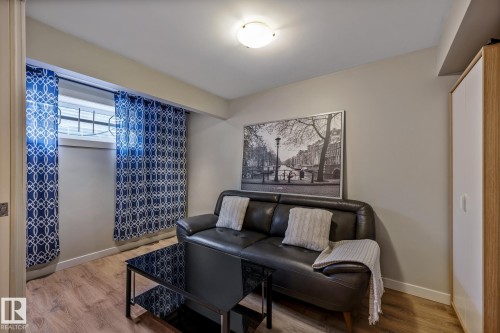 4912 213 Street, Edmonton, AB 