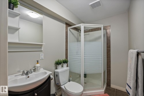 4912 213 Street, Edmonton, AB 