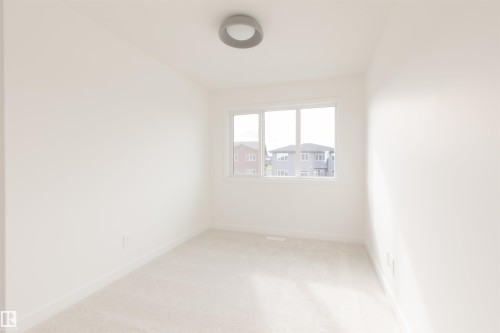 2630 62 Street, Edmonton, AB - Indoor Photo Showing Other Room