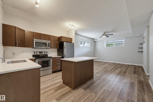 23 6520 2 Avenue, Edmonton, AB 