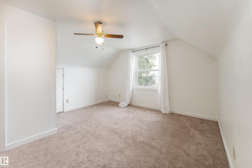 7528 82 Avenue, Edmonton, AB 