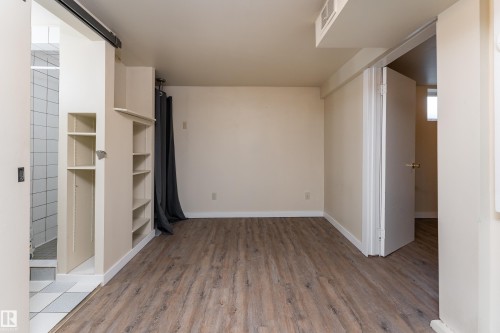 7528 82 Avenue, Edmonton, AB 