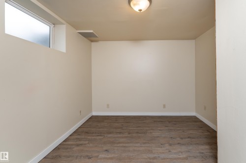 7528 82 Avenue, Edmonton, AB 