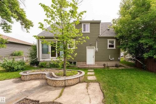 7528 82 Avenue, Edmonton, AB 