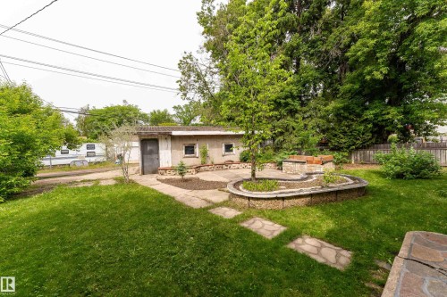 7528 82 Avenue, Edmonton, AB 