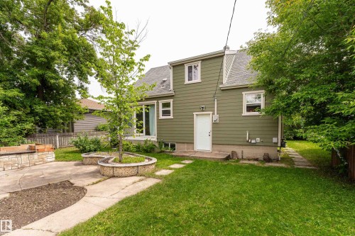 7528 82 Avenue, Edmonton, AB 